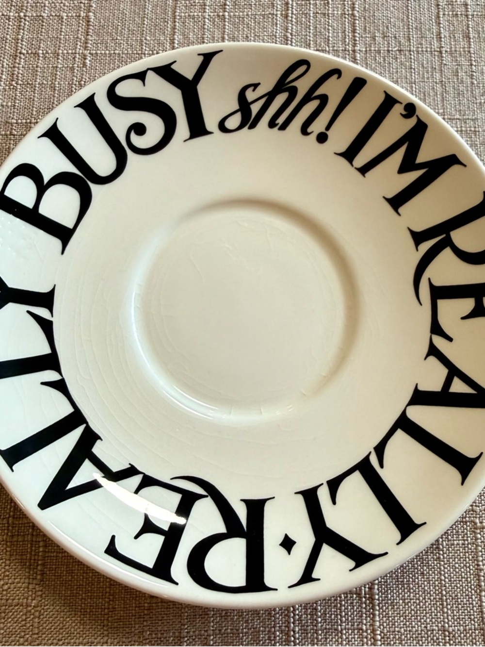 Emma Bridgewater Toast & Marmalade Love & Kisses coffee/tea saucers set of 3 - Picture 5 of 8